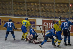 Український хокей Добкіна не цікавить, а регіонал Кернес-Гепа не по тих справах проходить