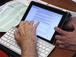 Американські інваліди зможуть голосувати на виборах за допомогою iPad
