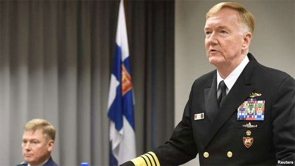 Командувач ВМС США у Європі та Африці закликав Росію до негайного звільнення українських моряків
