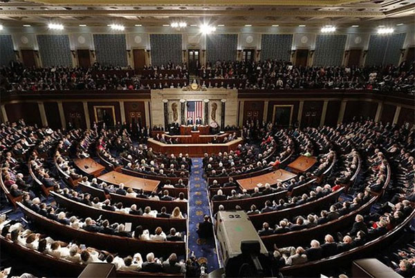 Конгрес США хоче законодавчо закріпити відповідальність Росії за порушення прав людей в Криму та ОРДЛО