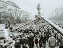 Прага. Радянські танки. 1968 рік.