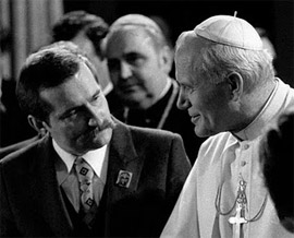 Папа Римський Іоанн Павло II не приховував свою симпатію до “Солідарності” і її лідера Леха Валенси. Християнство і особливо католицизм, стало символом ідентичності польського народу.