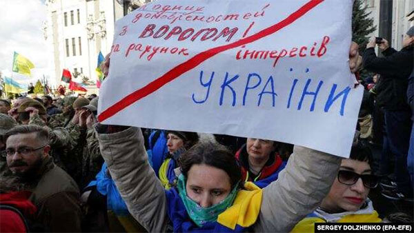 «Мінськ» у глухому куті – Захід мусить відкинути намагання Росії обмежити суверенітет України