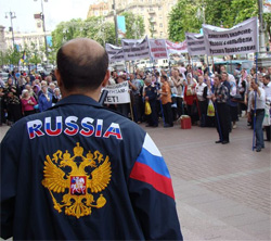 Після тривалої паузи МЗС України відреагувало на примітивний агітпроп Путіна