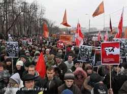 Німецькі політики сприйняли масові акції у Росії як позитивний процес