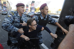 Міліція запевняє, що “жодних силових заходів під час припинення протиправних дій до учасників акції не застосовувалися”