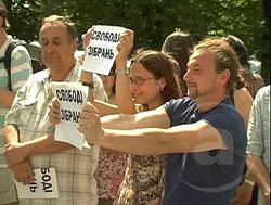 Навіть Лутковська назвала новий законопроект про мітинги репресивним