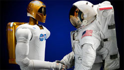 NASA буде проектувати людиноподібних роботів для космічних місій