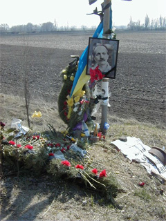 25 березня від загибелі В’ячеслава Чорновола мине вже 13 років. Фото - Валерій Колосюк.