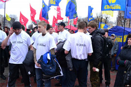 Нардепи-свободівці вимагають затримання провокаторів