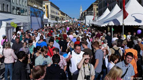 Росіяни масово втікають у Німеччину з путінської “наддержави” Росіяни масово втікають у Німеччину з путінської “наддержави”