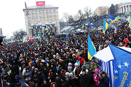 На неділю скликають чергове віче на Майдані і Автомайдан під Межигір’ям