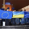 Влада огороджує Євромайдан різним непотрібом - МАФами і  «Беркутом»