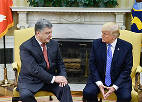 Діалог президентів. Порошенко підібрав ключики до Трампа