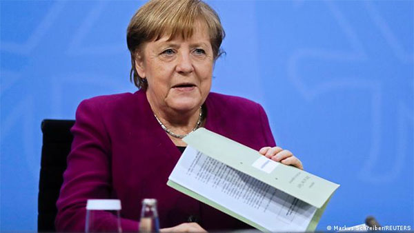 Меркель закликала уряд України продовжувати боротьбу з корупцією