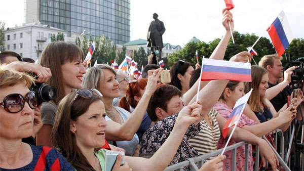 Як Росія мобілізує Донбас голосувати за пропутінську партію