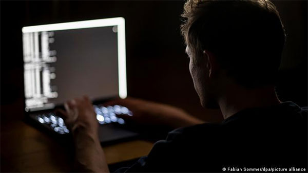 Кібервійна. ЄС закидає Росії нові хакерські атаки перед виборами у Німеччині