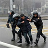 Уряд Казахстану стверджує про «відновлення порядку», десятки вбитих і тисячі заарештованих