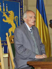Ярослав Дашкевич (13.12.1926 р. - 25.02.2010 р.)
