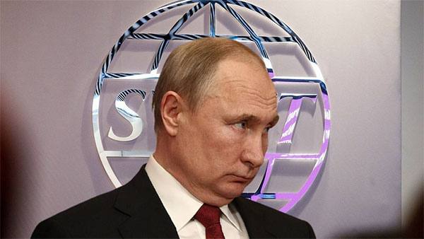 Чи можна відключити Росію від SWIFT і чим це загрожує?